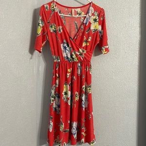 Gilli size small dress